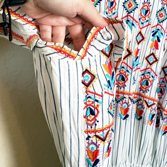 Savanna Jane Aztec Boho Embroidered Romper - Picture 6 of 10